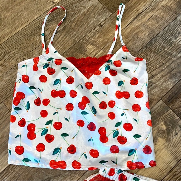 SOLD 💕NEW Boohoo Satin Cherry Sleep Set - Picture 6 of 16
